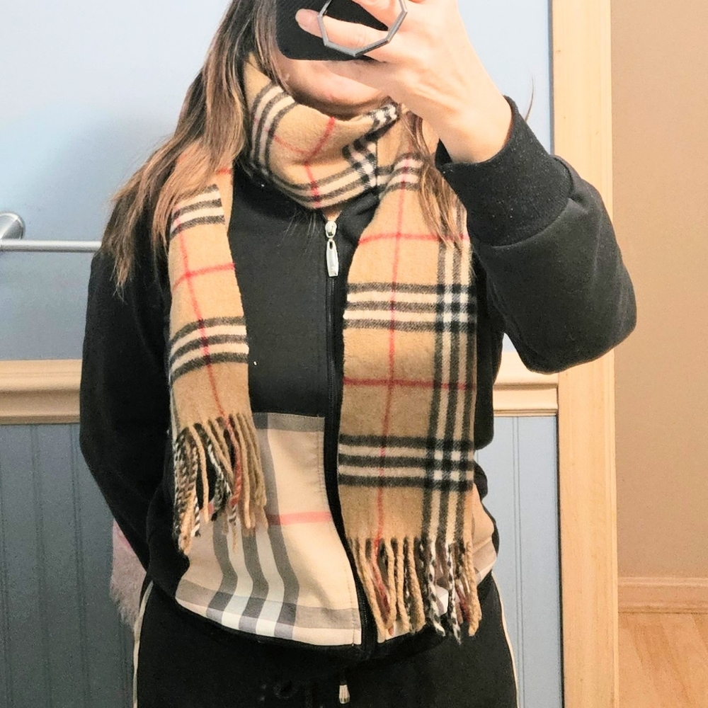 Valentini 100% Lana.Wool Italy Scarf